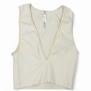 UO Out From Under Cream Ribbed Deep V Seamless Crop Top M Y2K Minimalist Chic
